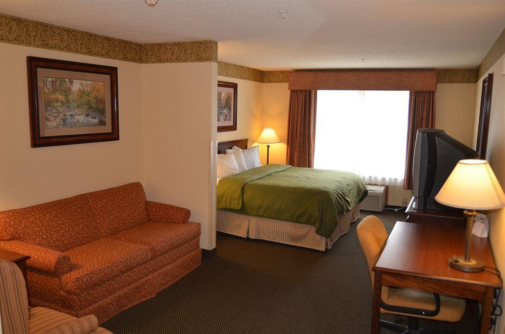 Holiday Inn Express & Suites Marquette, An Ihg Hotel Camera foto